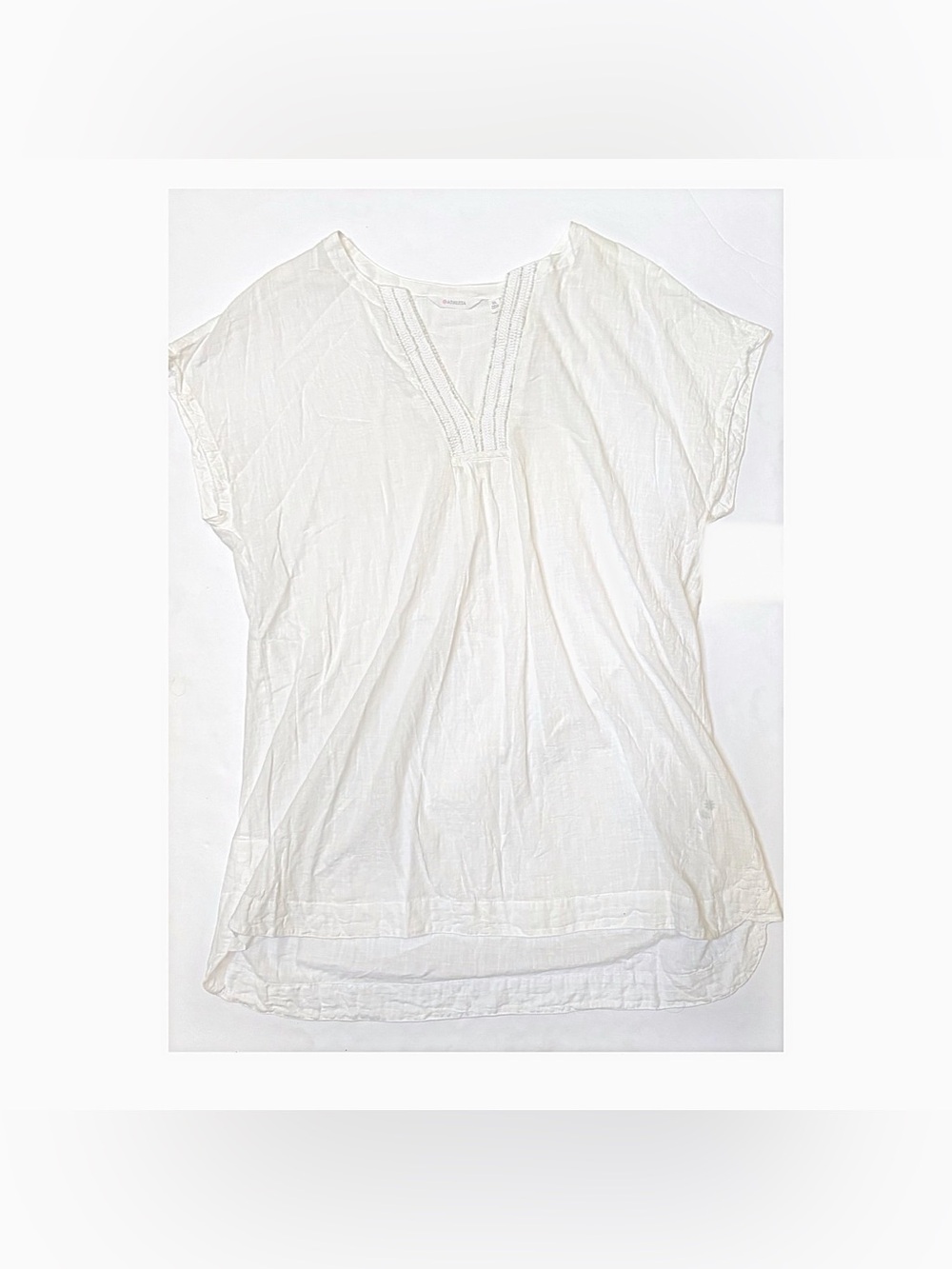 Athleta 100% Cotton Gauze Beaded V Neck Sleeve | Size: XL